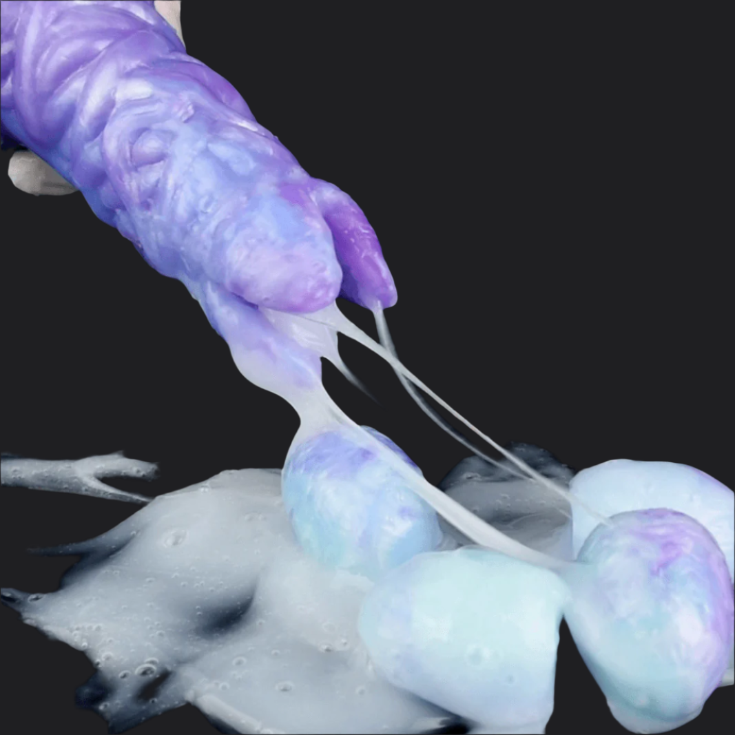 Erebos Ovipositor Dildo with Pump Xoxomoving