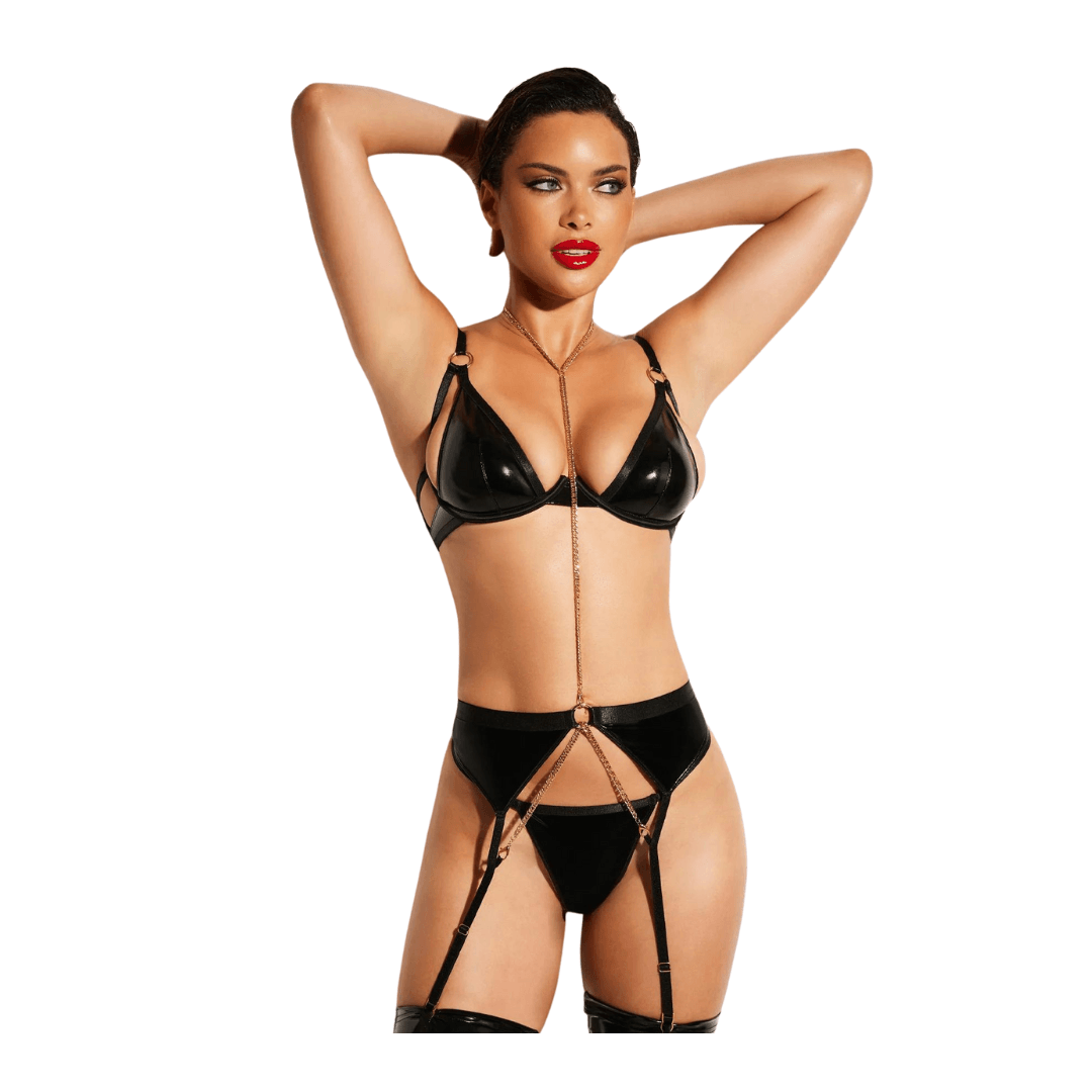 Femme Set Xoxomoving