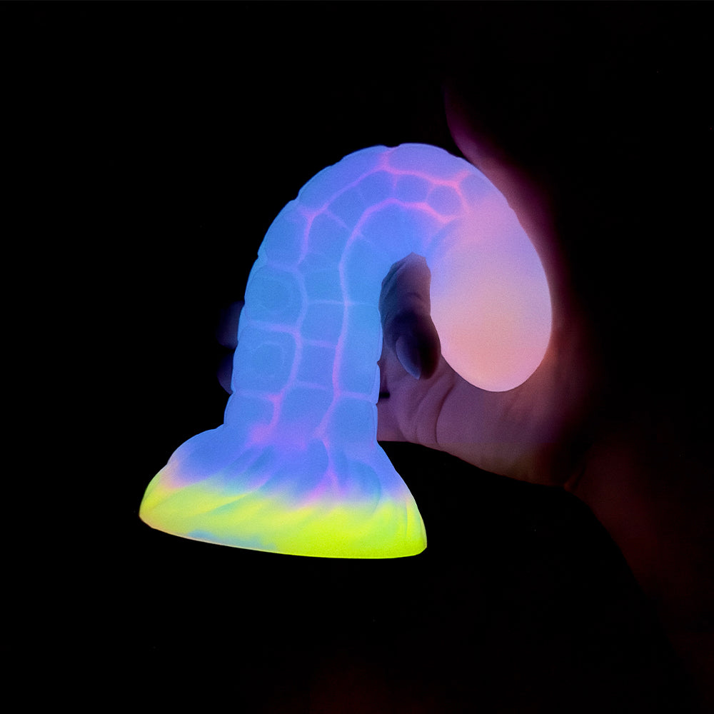 7 inch Alien Anal Glow In The Dark Dildo Xoxomoving