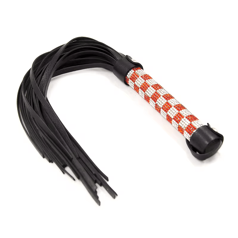 Checkered Grip Flogger Xoxomoving