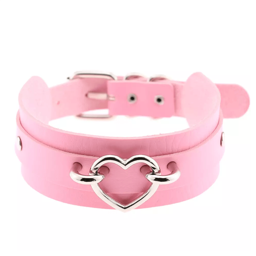 Heart of Gold Choker Xoxomoving