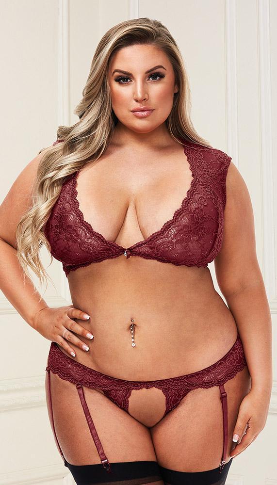 Sultry Lace Bralette & Open-Crotch G-String with Garter Straps - Xoxomoving