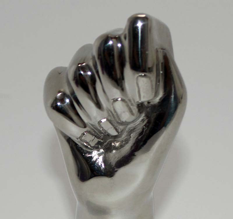 Handy Metal Fist Toy Xoxomoving