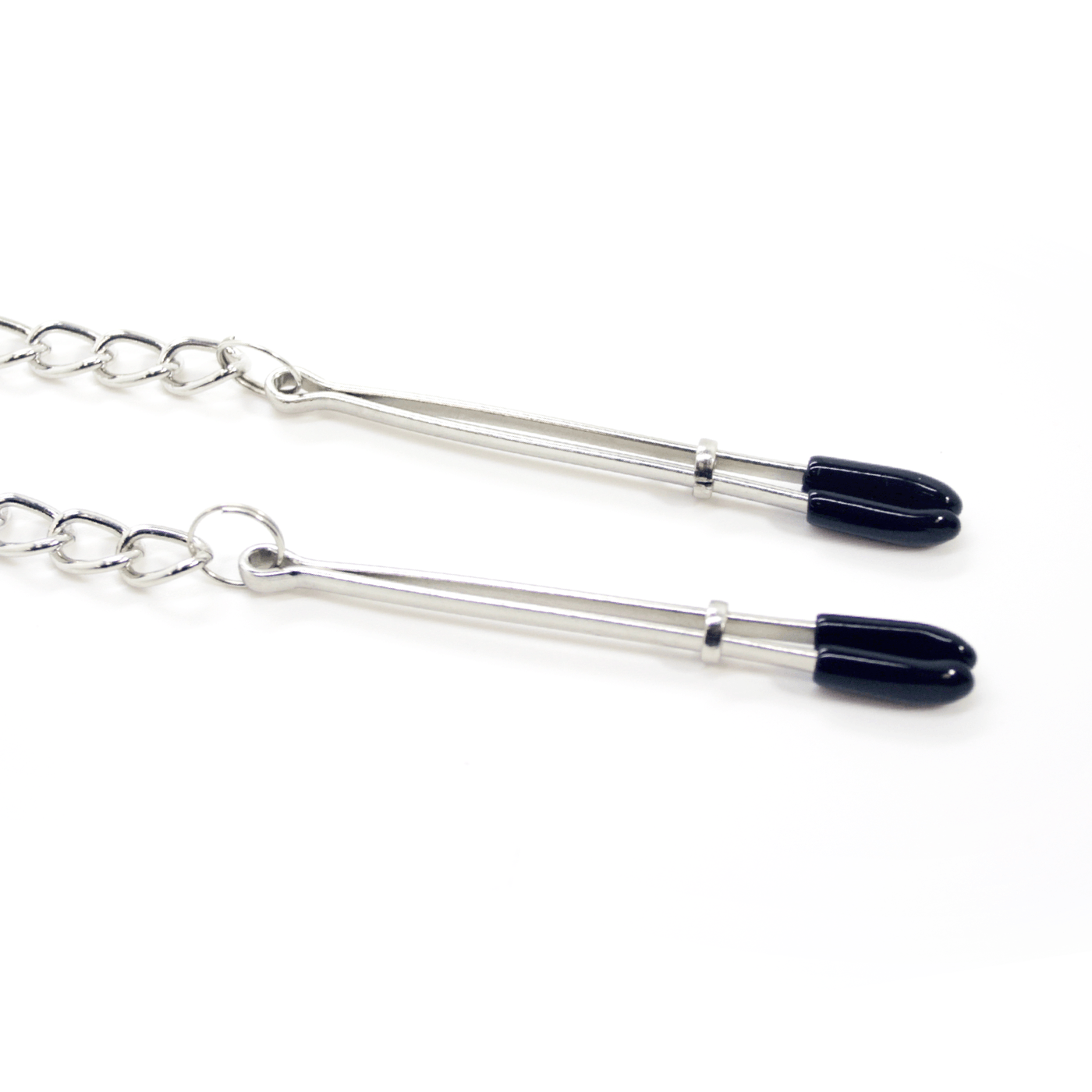 Tweezer Nipple Clamps with Metal Chain - Xoxomoving