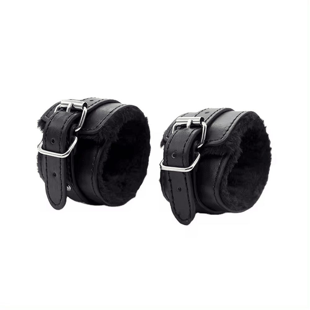 Black Fluff Cuffs - Handcuff Set