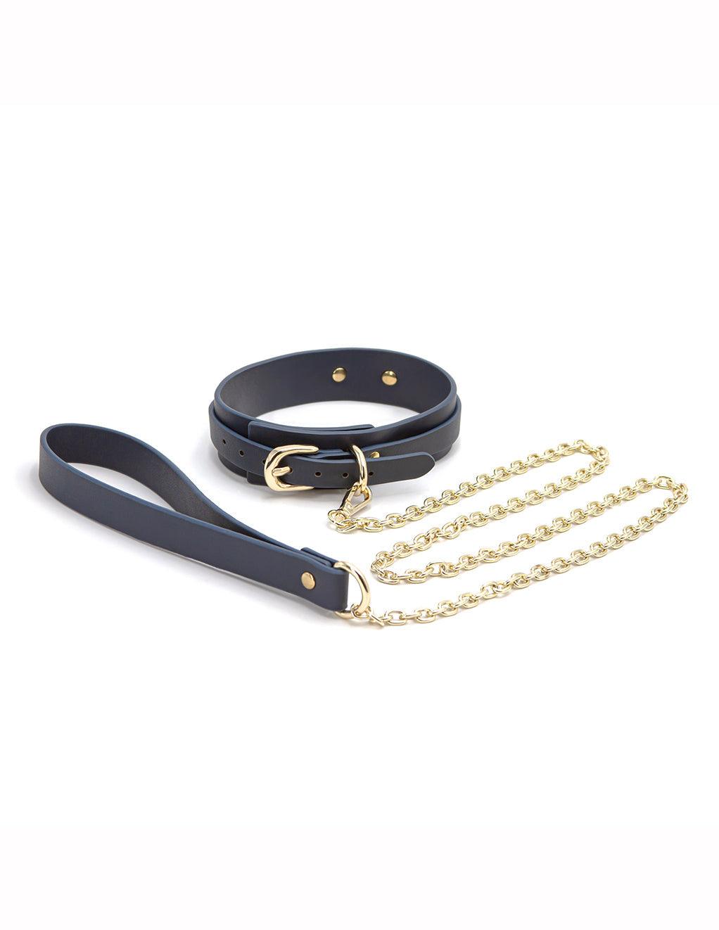 Bondage Couture Collar & Leash - Xoxomoving