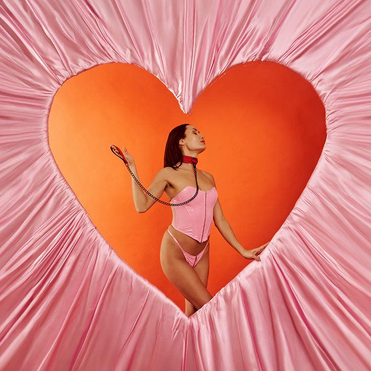 Fetish Rider Bustier Set Xoxomoving