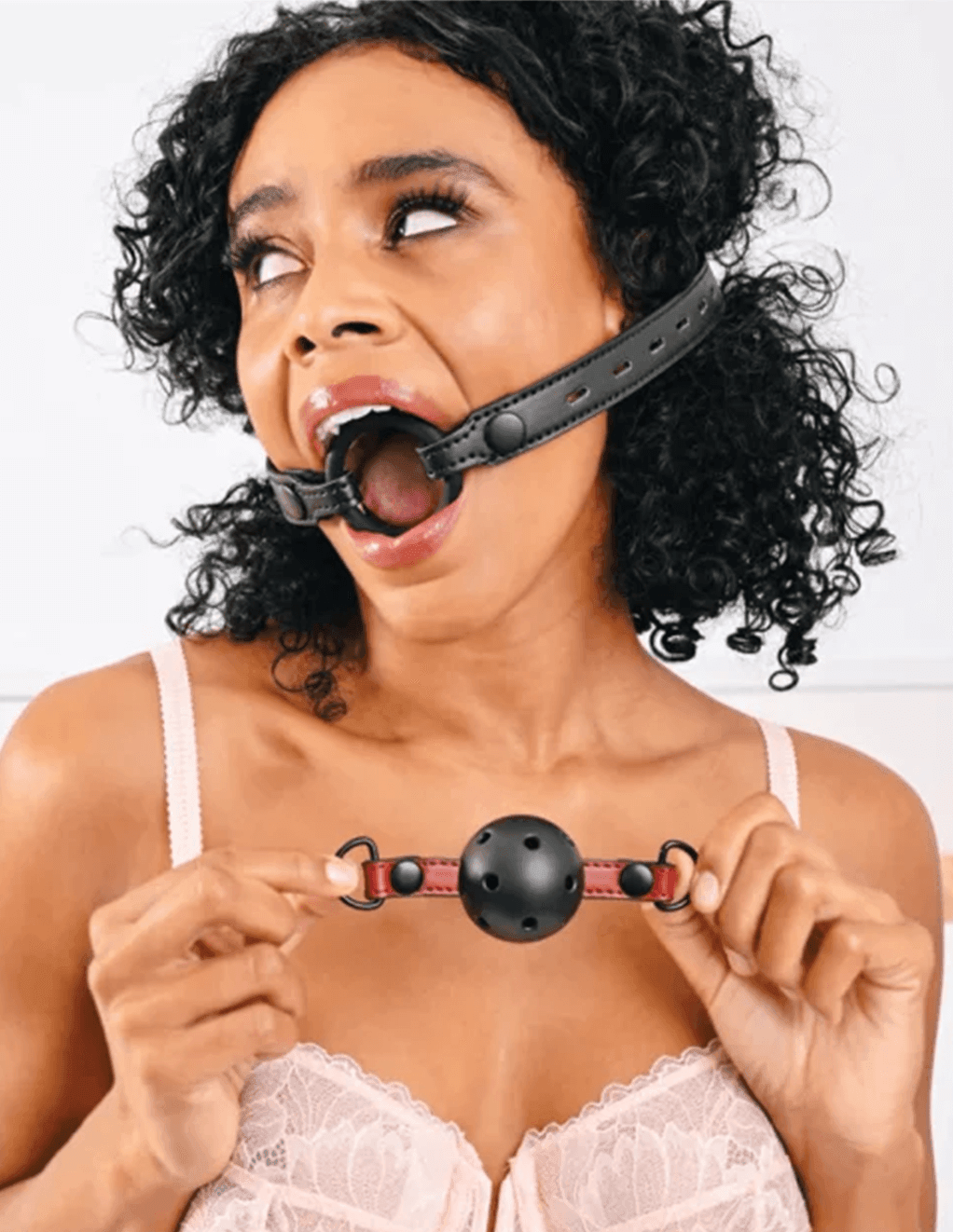 Saffron Interchangeable Gag - Xoxomoving