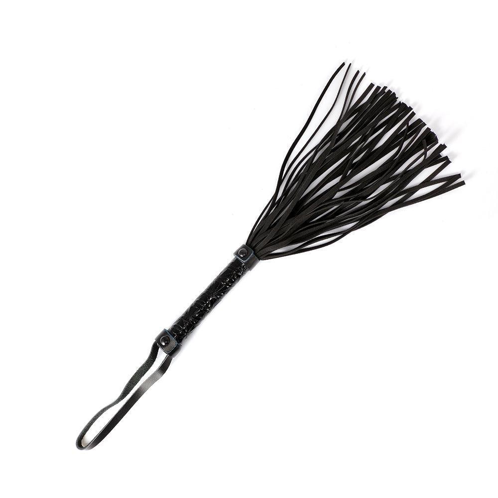 Domme Leather Flogger - Xoxomoving