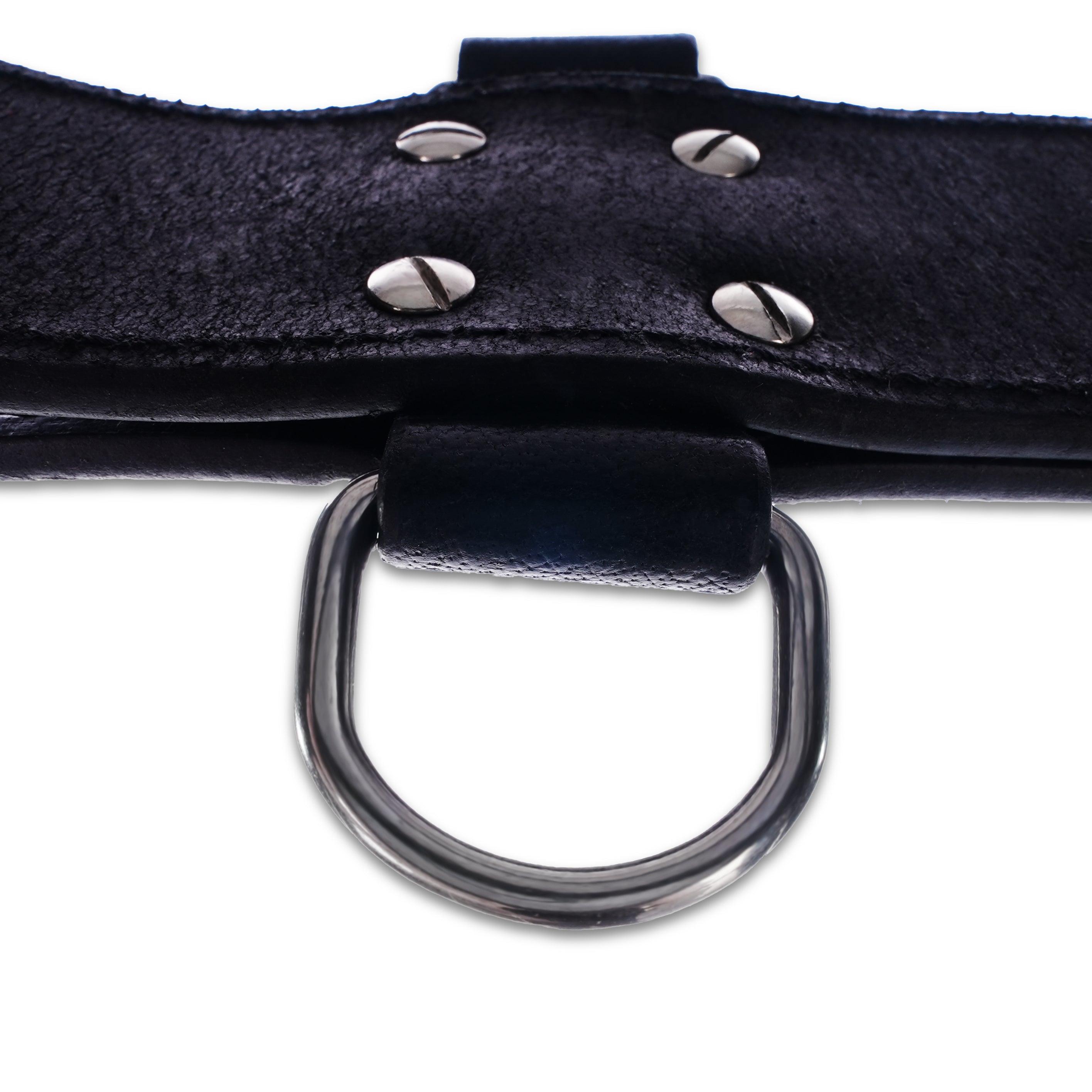 Secure Cuffs with D-Rings and Locks by Kink - Xoxomoving