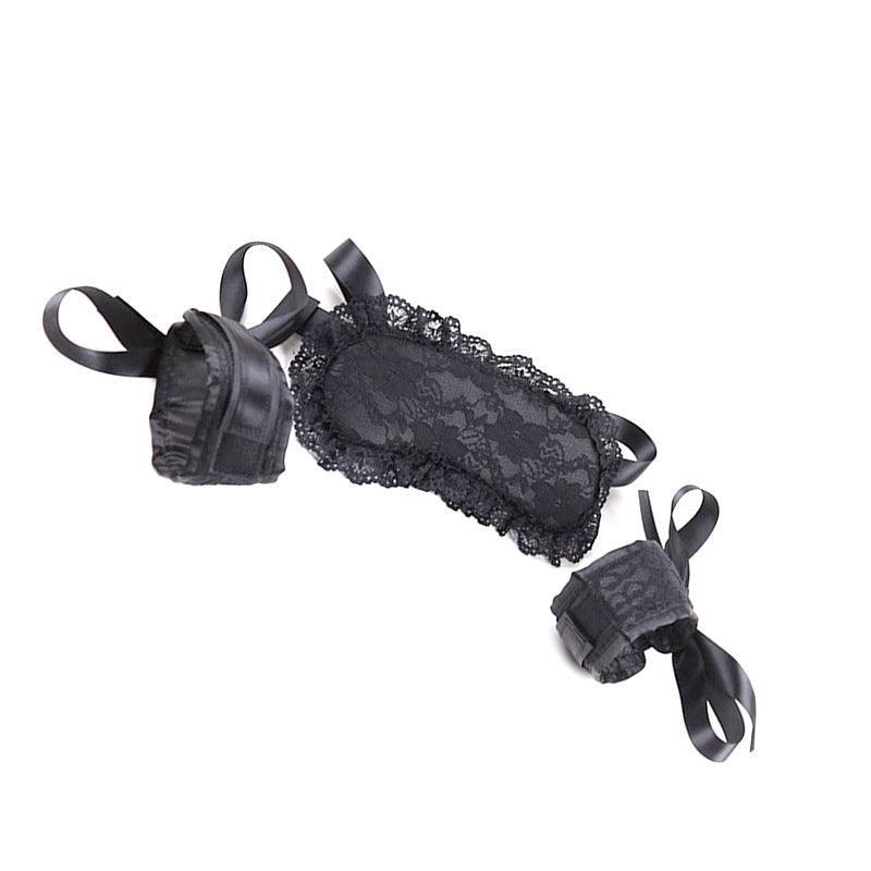 Intimate Bondage Kit For Couples - Silk Lace Blindfold & Cuff Set - Xoxomoving