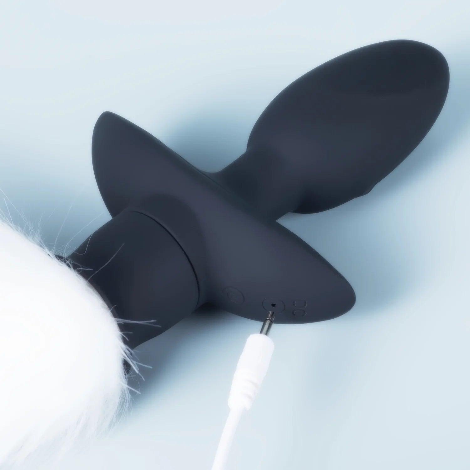 Wolfy Wagging Vibrating Butt Plug: Unleash Playful Pleasure - Xoxomoving